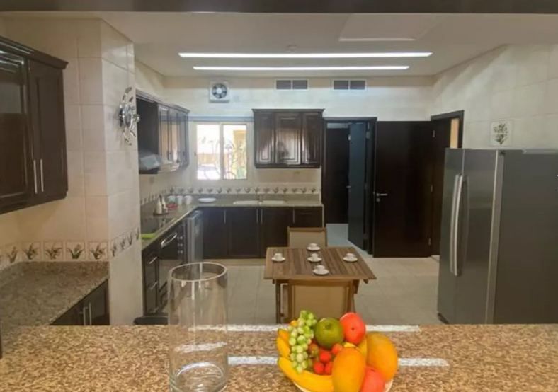 Residential Property 5+maid Bedrooms S/F Villa in Compound  for rent in Al-Messila , Doha-Qatar #9428 - 3  image 